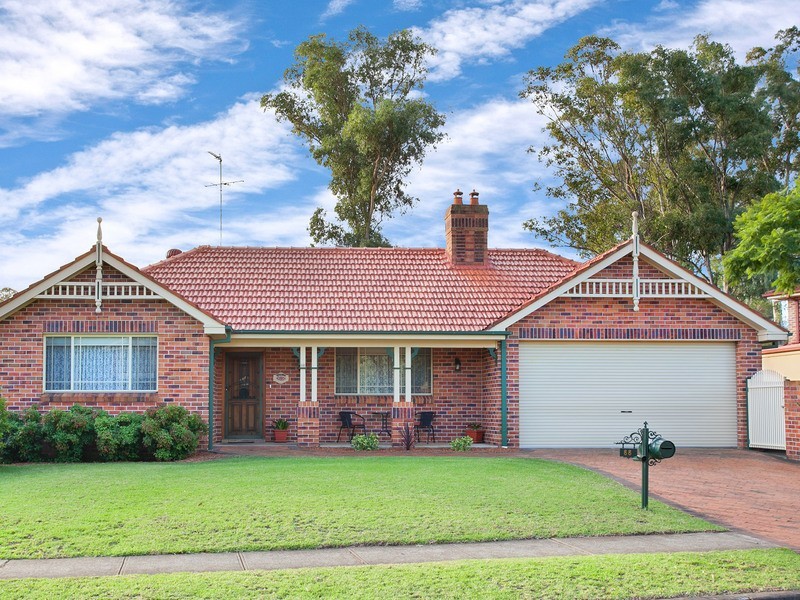 88 Summerfield Avenue, Quakers Hill NSW 2763