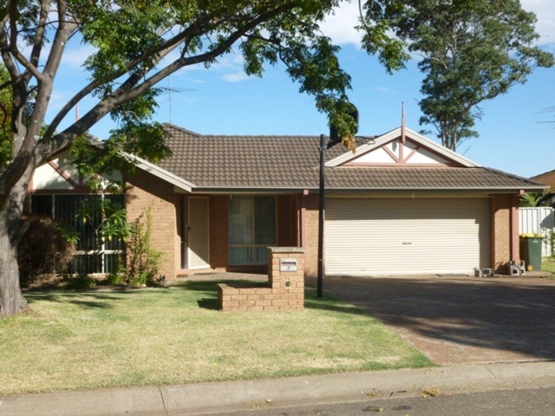 7 Medwin Place, Quakers Hill NSW 2763