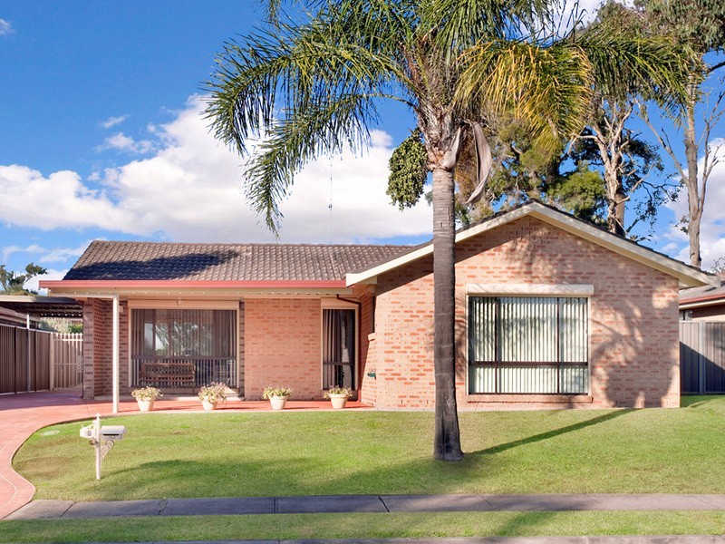 17 Criterion Crescent, Doonside NSW 2767
