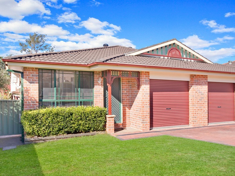 32b Clinton Street, Quakers Hill NSW 2763