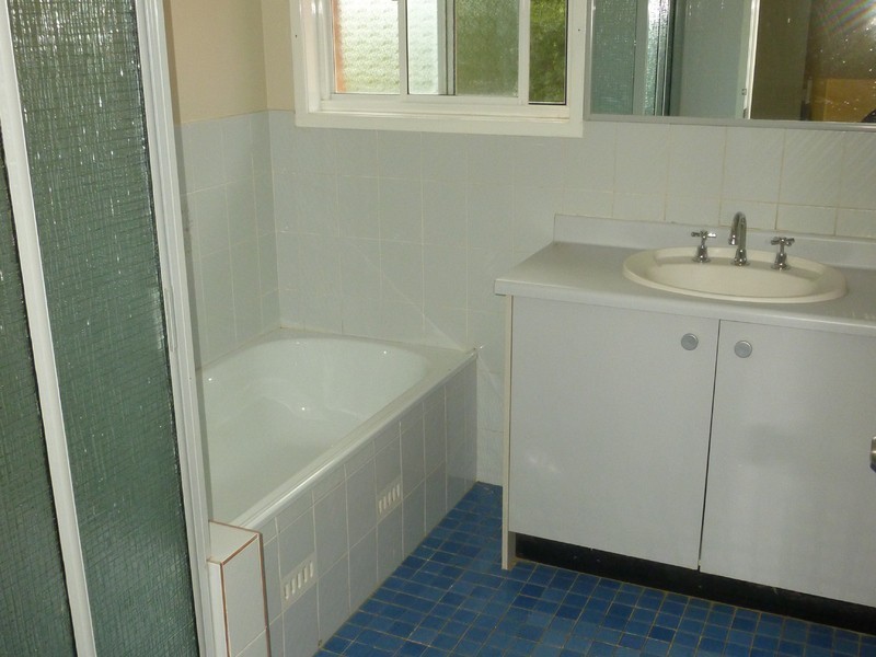 52 Pendley Crescent, Quakers Hill NSW 2763