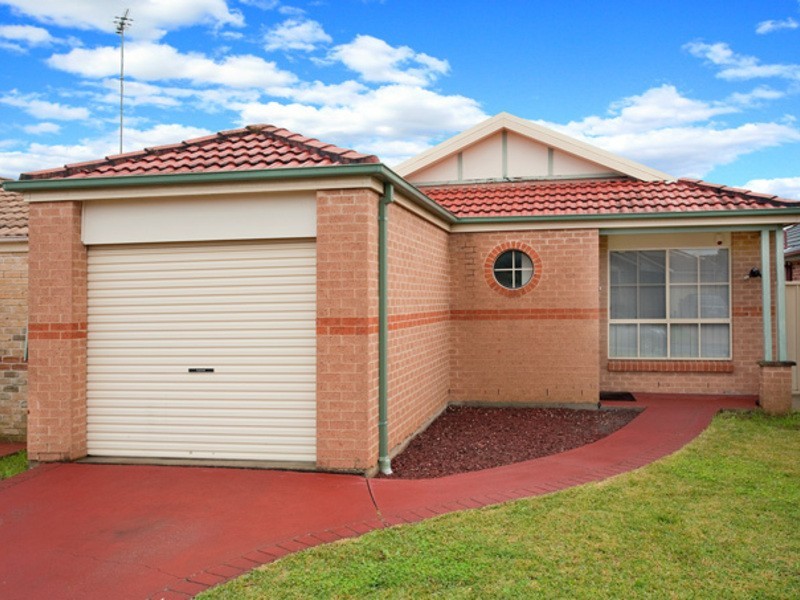 11 Arbour Grove, Quakers Hill NSW 2763