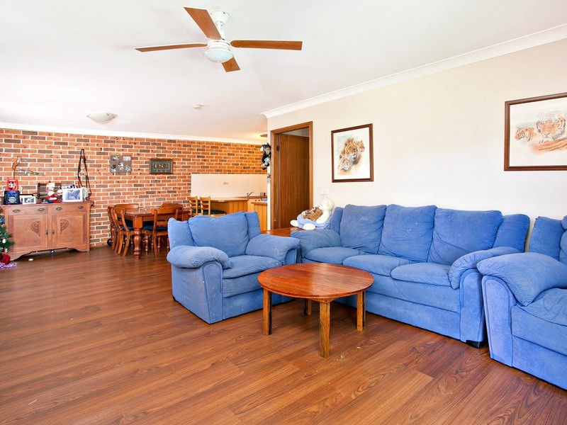 1/34 Olwen Place, Quakers Hill NSW 2763
