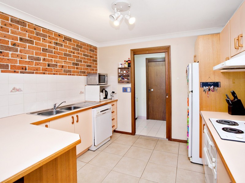 1/34 Olwen Place, Quakers Hill NSW 2763
