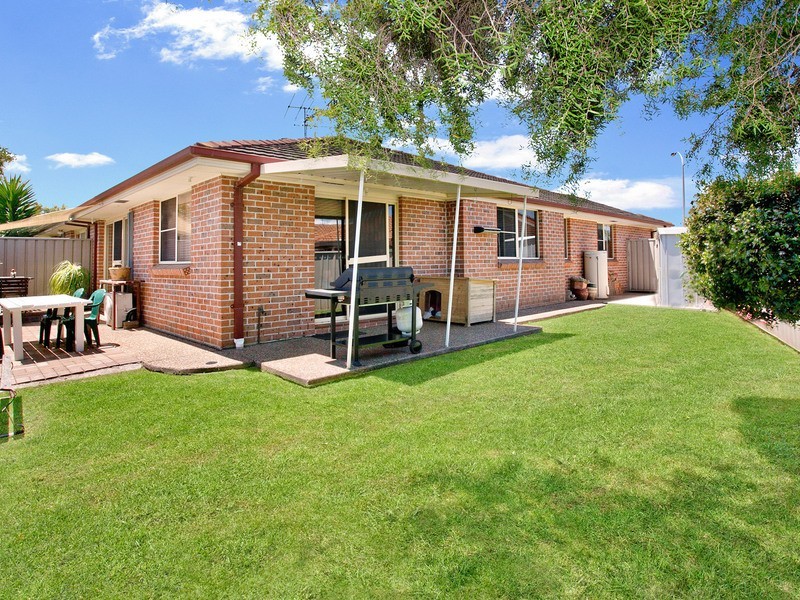 1/34 Olwen Place, Quakers Hill NSW 2763