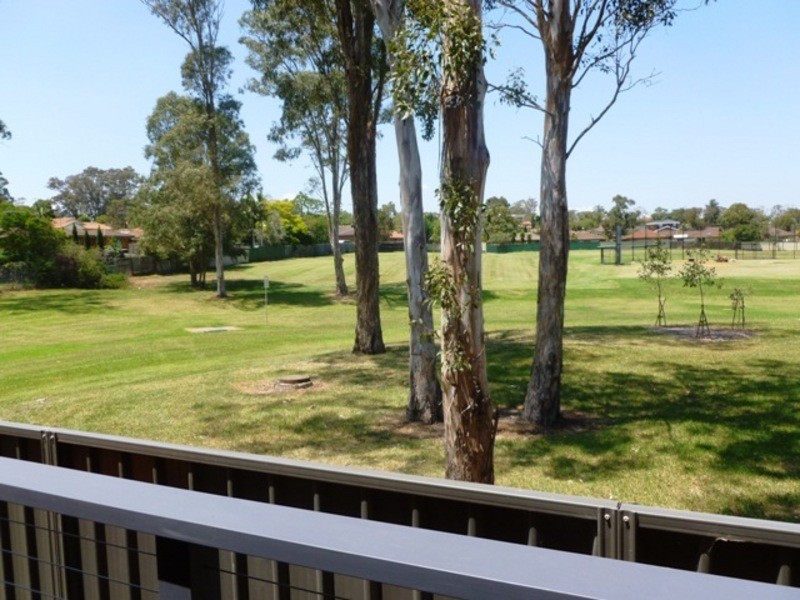 31 Summerfield Avenue, Quakers Hill NSW 2763