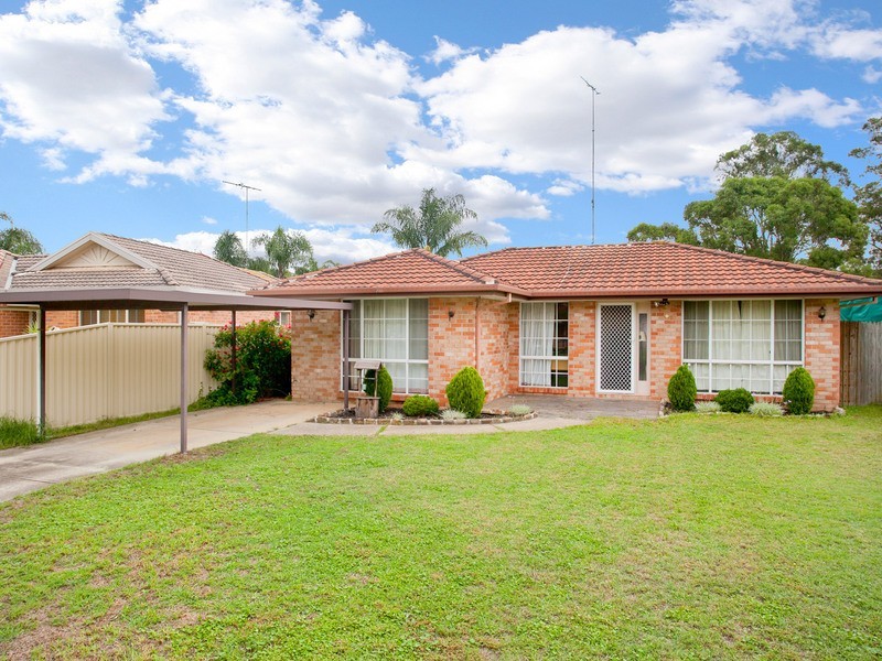 67 Foxwood Avenue, Quakers Hill NSW 2763