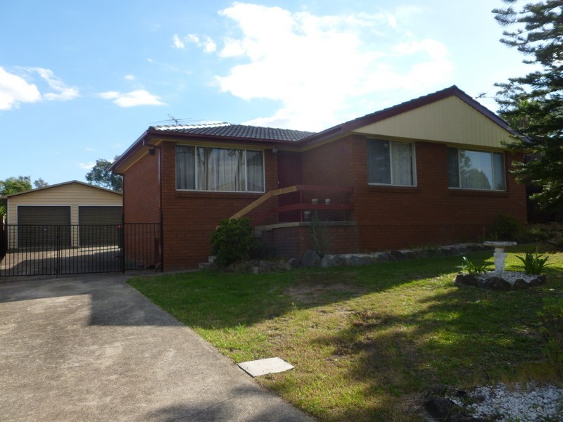 4 Louise Street, Dean Park NSW 2761