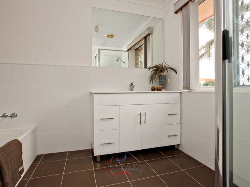 30 Kennington Avenue, Quakers Hill NSW 2763