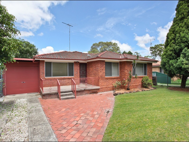 117 Railway Road, Quakers Hill NSW 2763