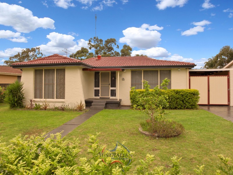 41 Fuchsia Crescent, Quakers Hill NSW 2763