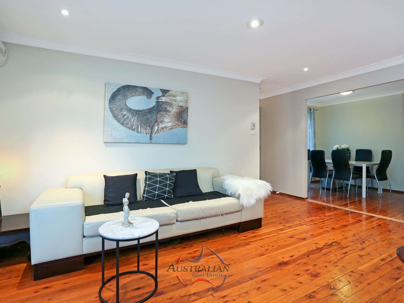 2 Penn Crescent, Quakers Hill NSW 2763