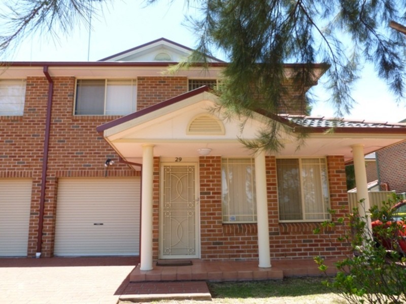 29 Pye Road, Quakers Hill NSW 2763