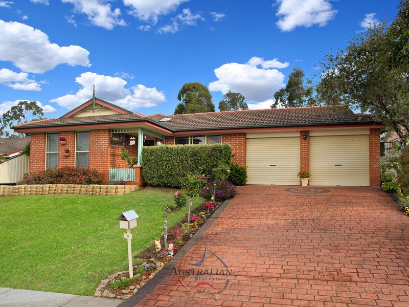 52 Sampson Crescent, Quakers Hill NSW 2763