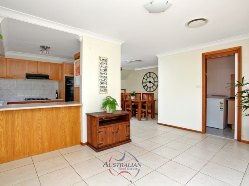 13b Kashmir Avenue, Quakers Hill NSW 2763