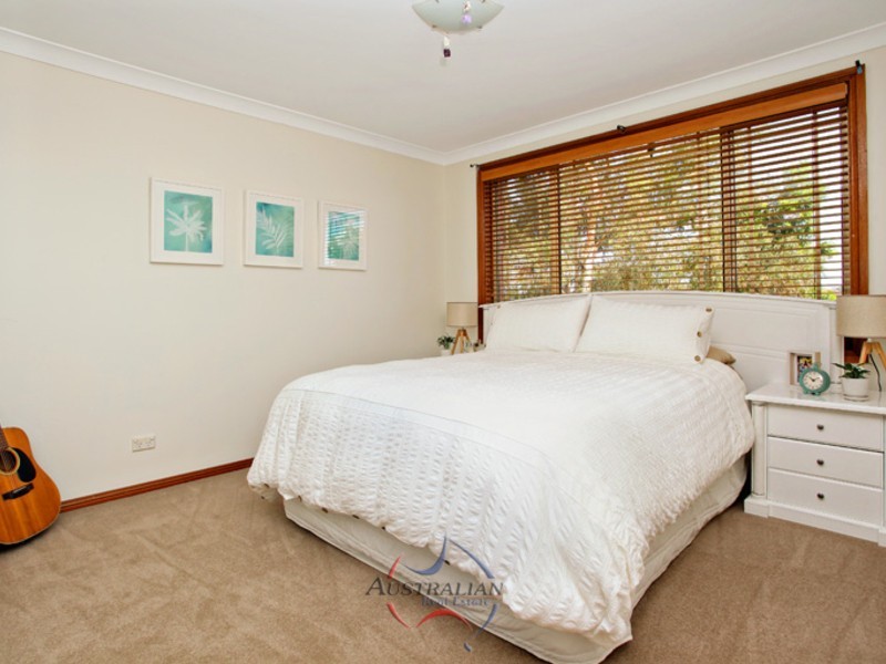 13b Kashmir Avenue, Quakers Hill NSW 2763