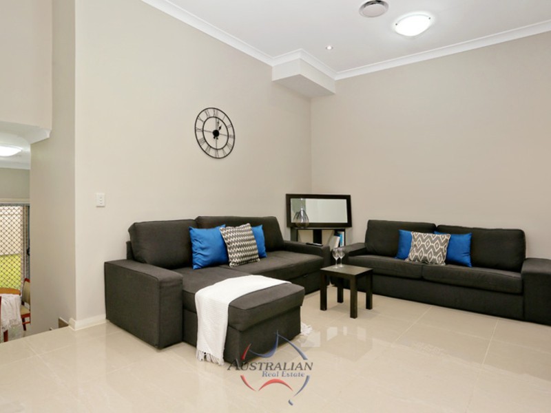 7/21 Alamar Crescent, Quakers Hill NSW 2763