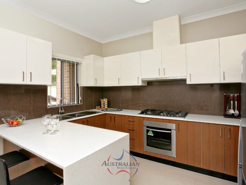 7/21 Alamar Crescent, Quakers Hill NSW 2763
