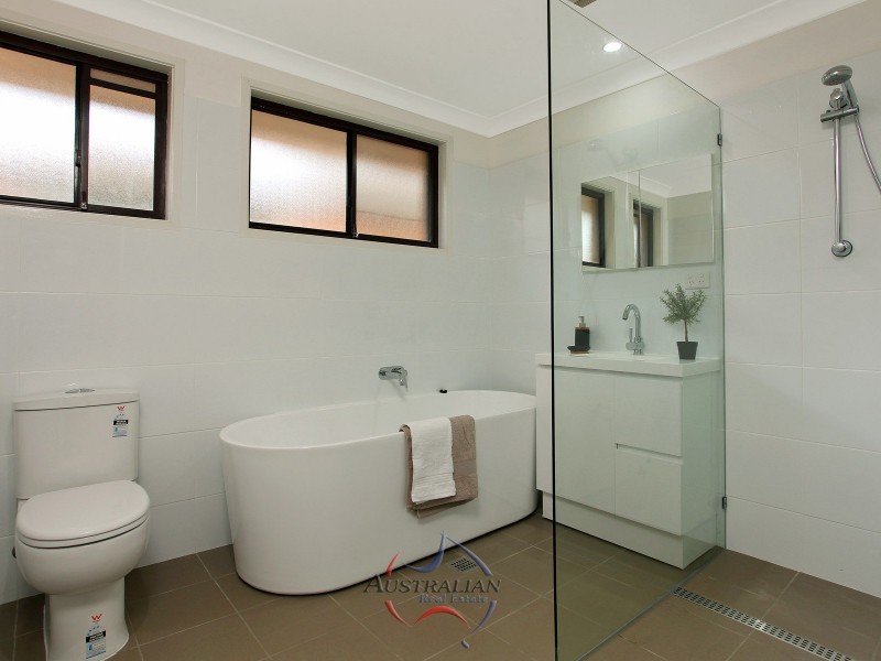 131 Madagascar Drive, Kings Park NSW 2148