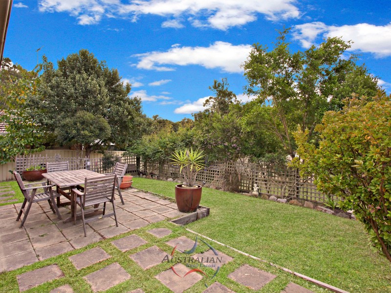 16 Peel Street, Quakers Hill NSW 2763