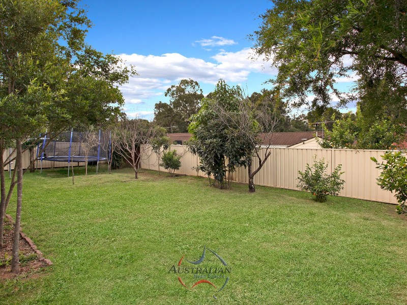 16 Peel Street, Quakers Hill NSW 2763