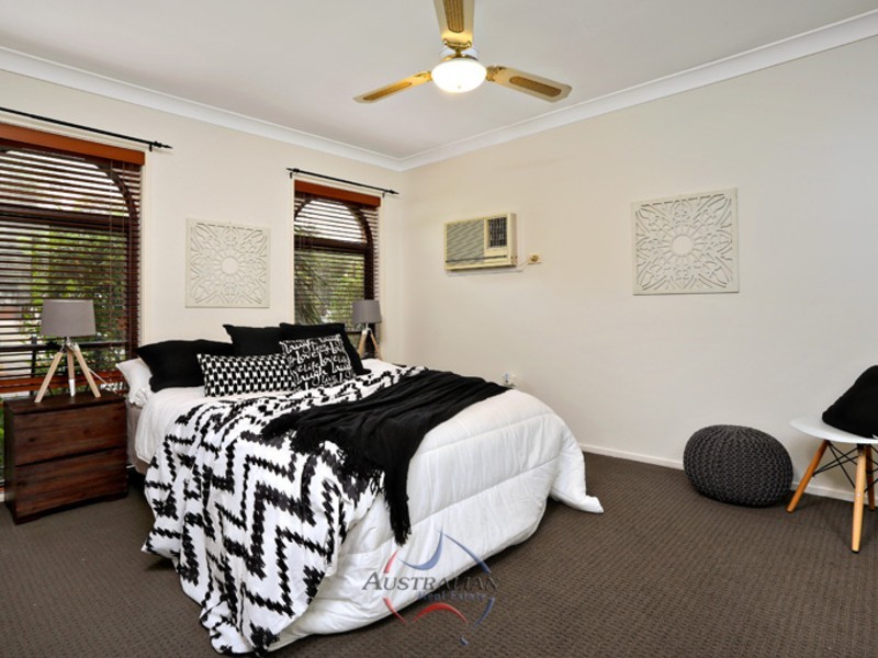 32 Faulkland Crescent, Kings Park NSW 2148