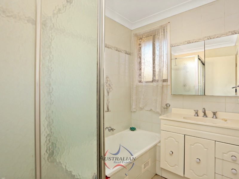 84 Pye Road, Quakers Hill NSW 2763