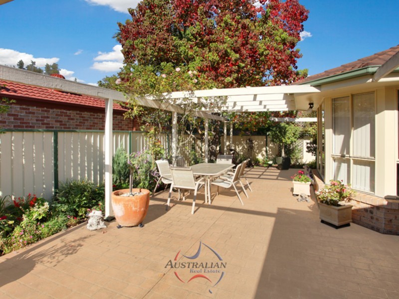 8 Butia Way, Stanhope Gardens NSW 2768