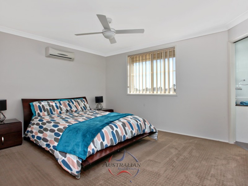16 Roxby Grove, Quakers Hill NSW 2763