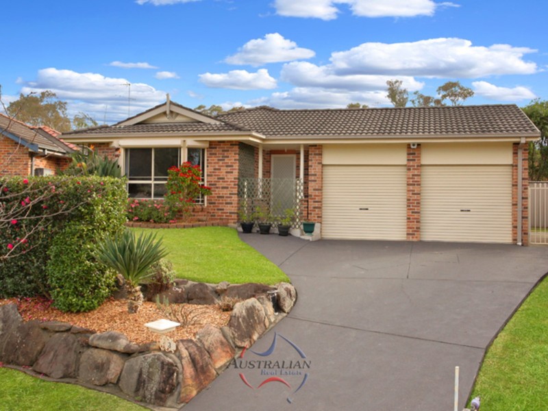 3 Palmetto Close, Stanhope Gardens NSW 2768