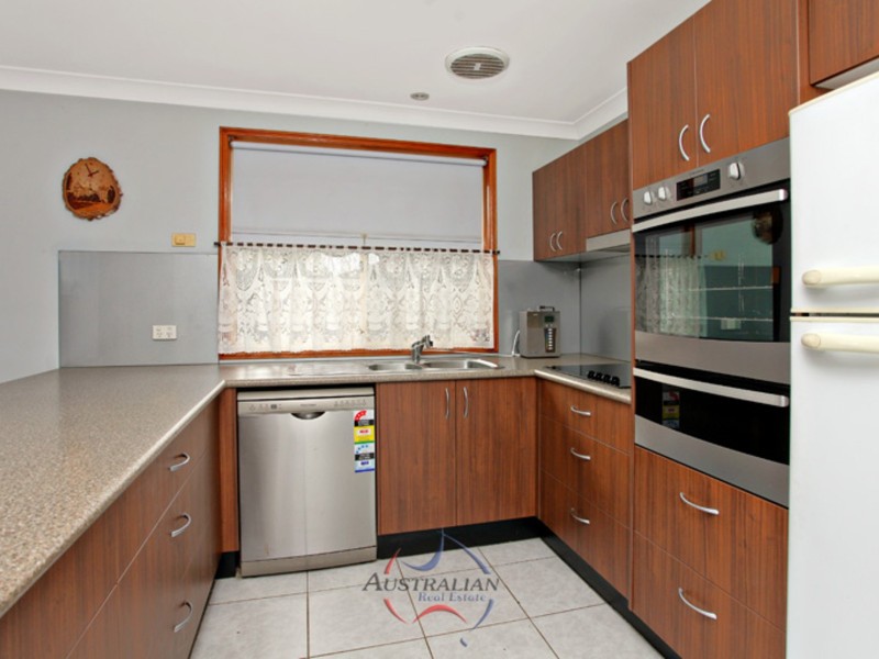 3 Palmetto Close, Stanhope Gardens NSW 2768