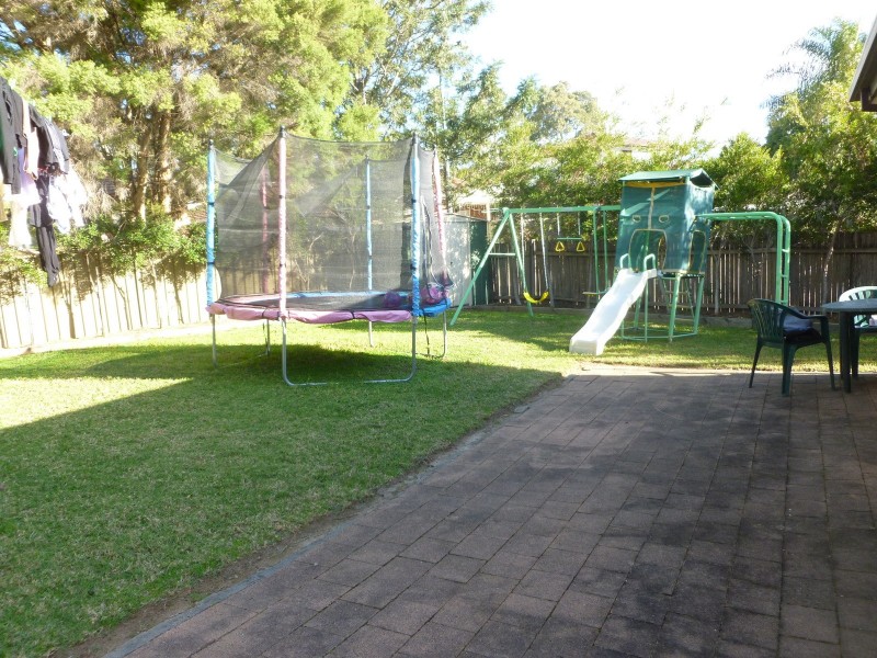 25 Woldhuis Street, Quakers Hill NSW 2763