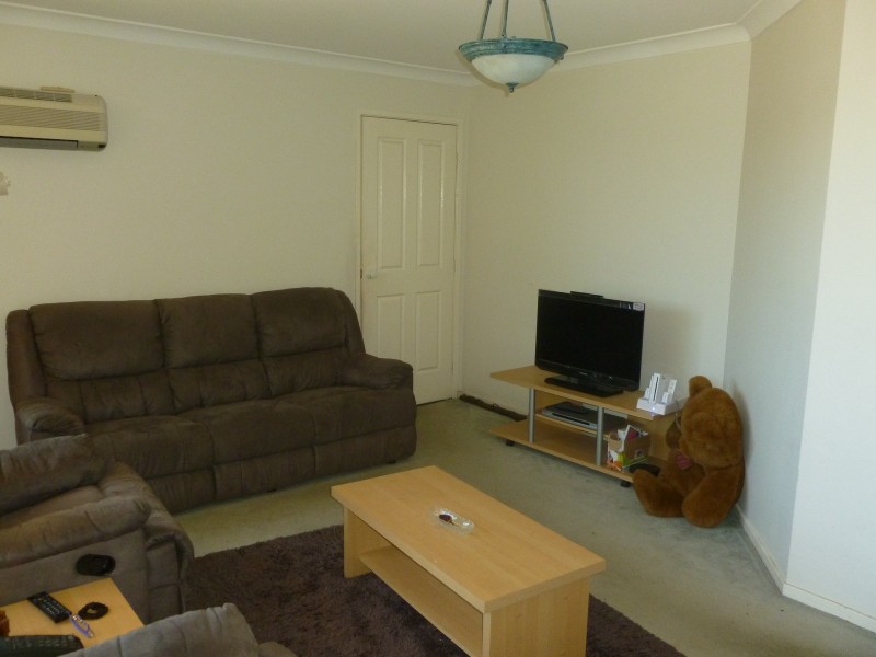 13 Calandra Avenue, Quakers Hill NSW 2763