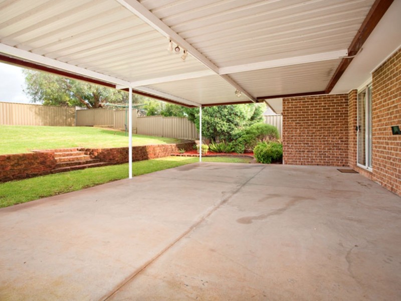 13 Calandra Avenue, Quakers Hill NSW 2763