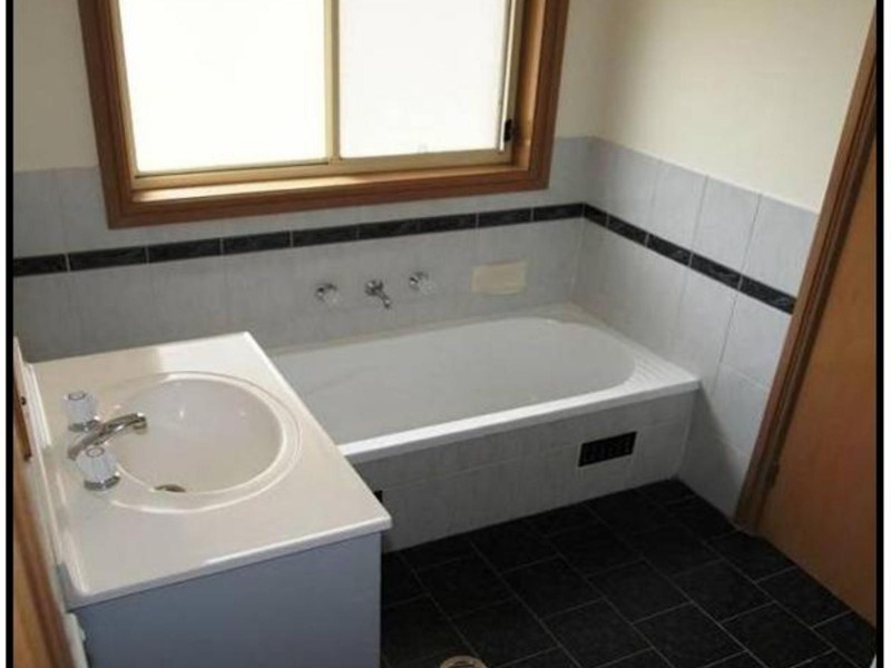 73 Pagoda Crescent, Quakers Hill NSW 2763