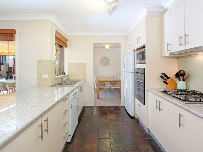 5 Yukon Place, Quakers Hill NSW 2763