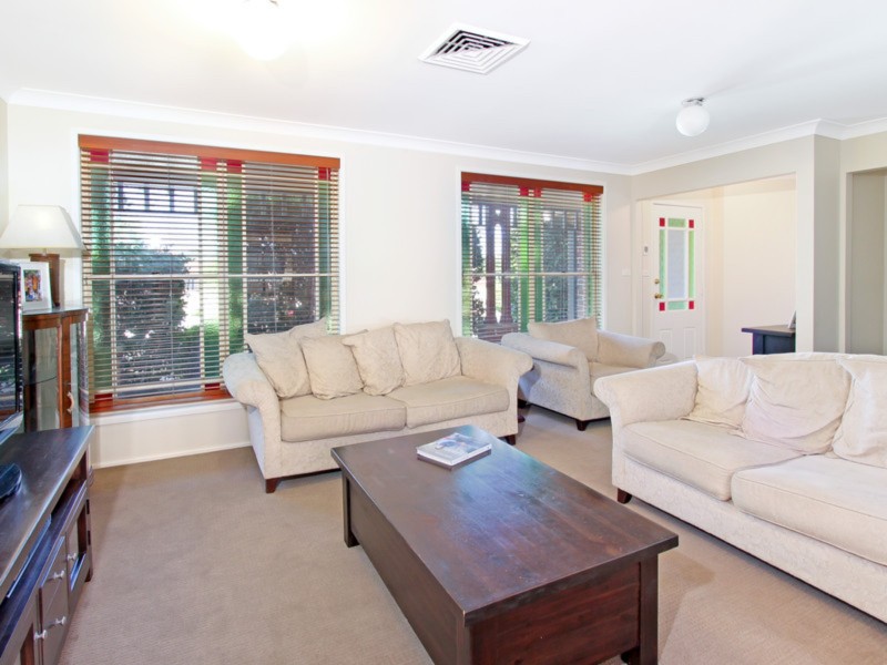 5 Yukon Place, Quakers Hill NSW 2763