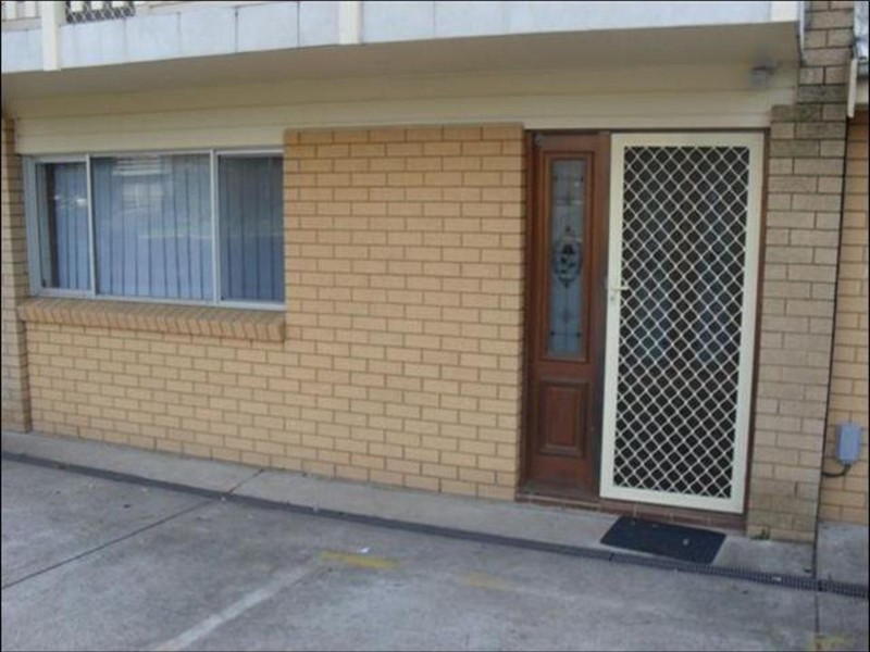 2/108 Whitby Road, Kings Langley NSW 2147