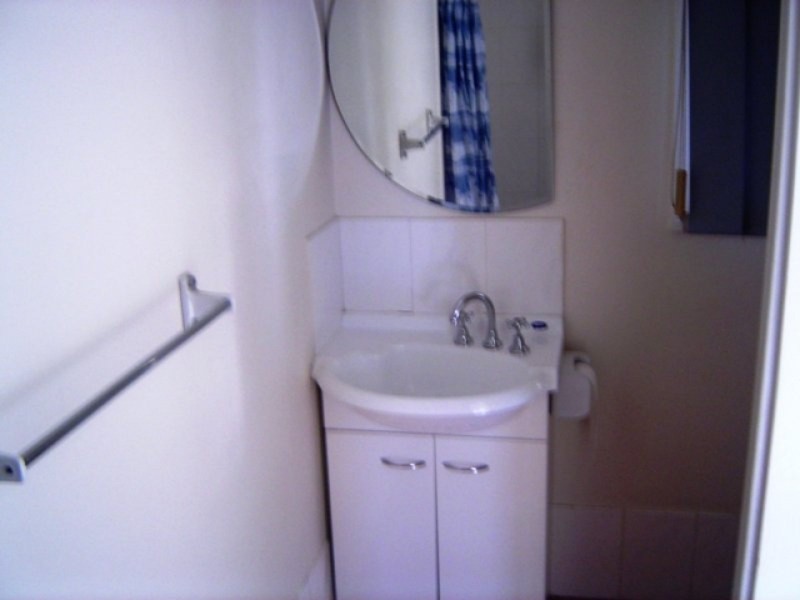 2/108 Whitby Road, Kings Langley NSW 2147