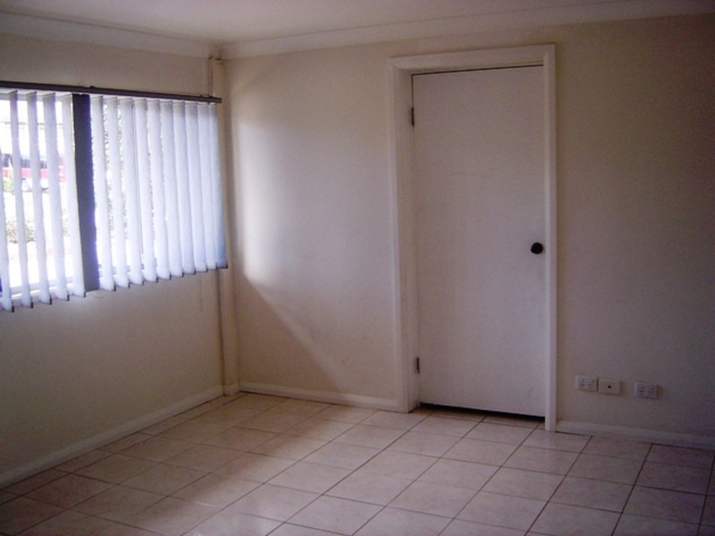 2/108 Whitby Road, Kings Langley NSW 2147