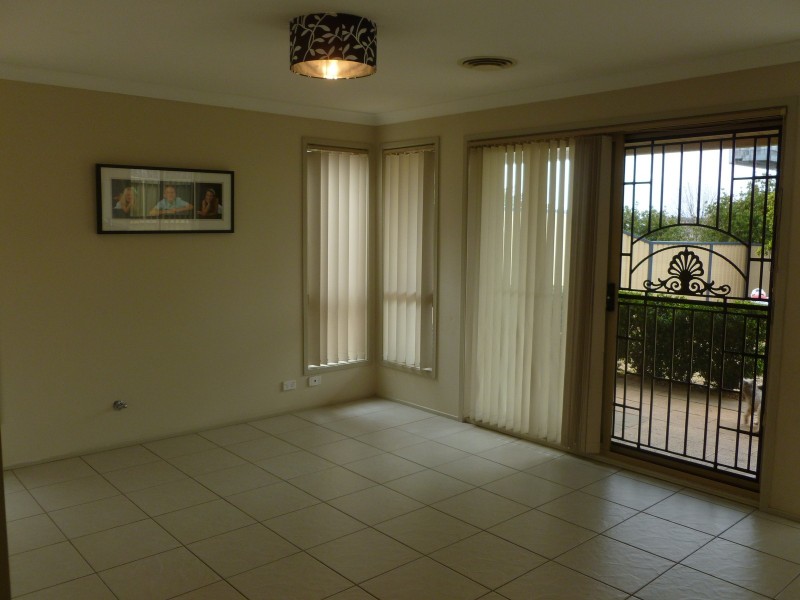 98 Trevor Toms Drive, Acacia Gardens NSW 2763