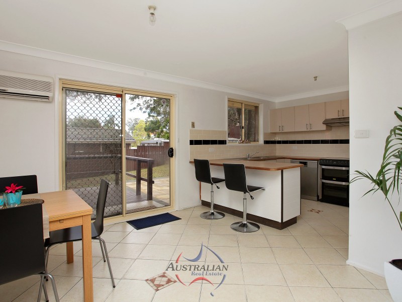 6 Fort Place, Quakers Hill NSW 2763