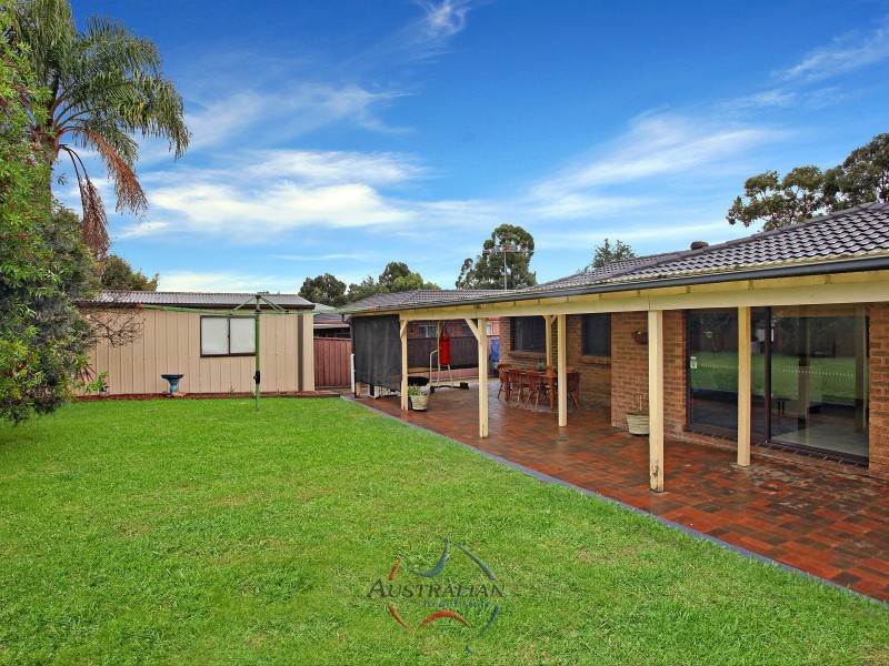 30 Goddard Crescent, Quakers Hill NSW 2763