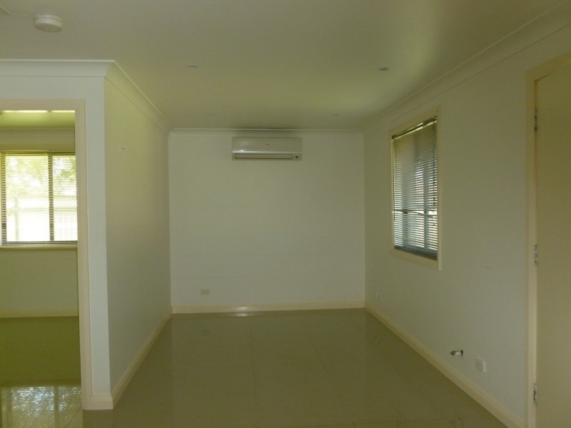 33a  Cobham Street, Kings Park NSW 2148