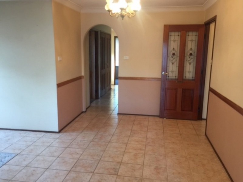 18 Milburn Street, Quakers Hill NSW 2763