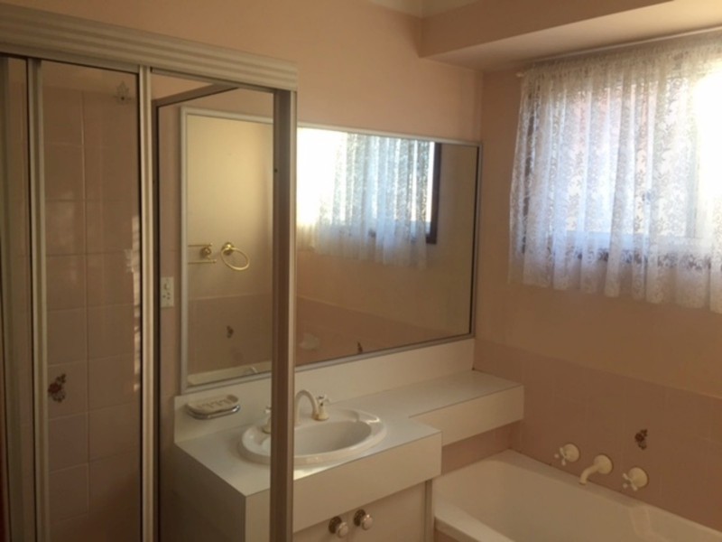 18 Milburn Street, Quakers Hill NSW 2763