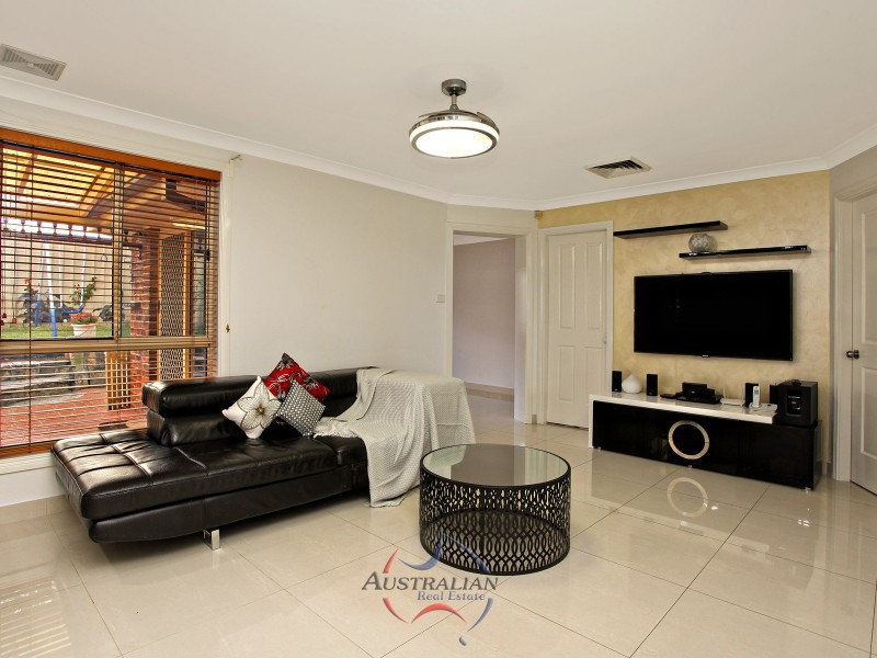 18 Crestreef Drive, Acacia Gardens NSW 2763