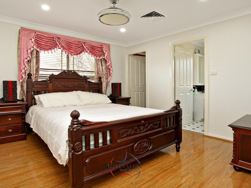 18 Crestreef Drive, Acacia Gardens NSW 2763