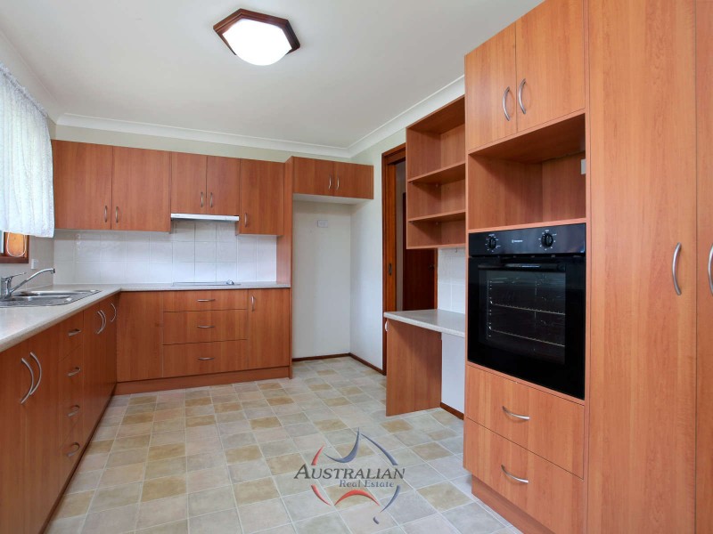 46 Bombala Crescent, Quakers Hill NSW 2763