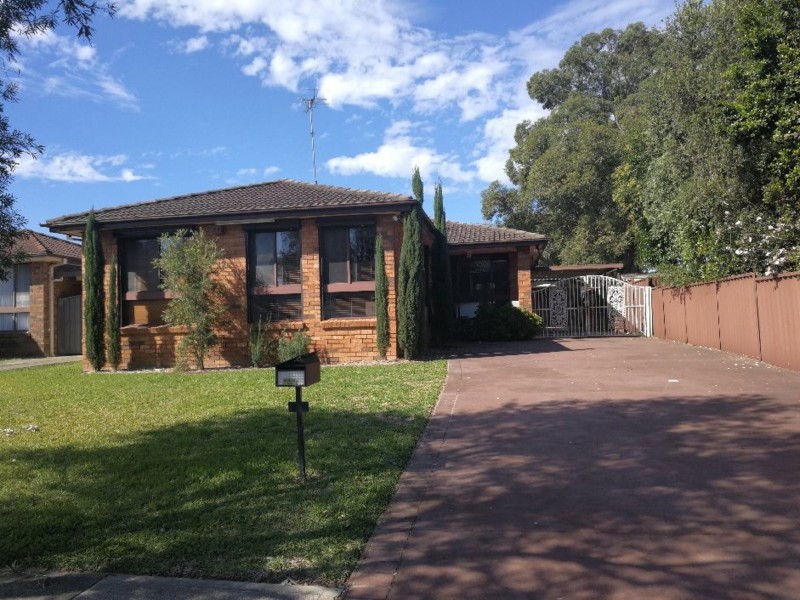 12 Cowper Circle, Quakers Hill NSW 2763